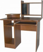 ПРОДАМ Б/У КОМПЬЮТЕР СО СТОЛОМ, МОНИТОРОМ И КЛАВИАТУРОЙ 2200 ГРН ОБОЛО