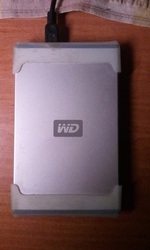 Продам внешний жесткий диск WD Passport WD2500E1MS, 250GB
